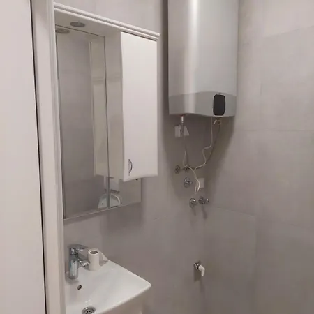Planet Apartment *